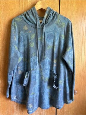 Philosophy Woman Blue Floral Lightweight Hooded Tunic with Ruffle Pockets